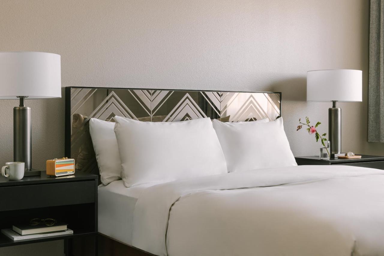 The V Powered By Sonder Hotel Palm Springs Luaran gambar